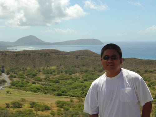 top of Diamond Head toward Hanauma